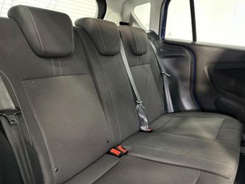 FORD B-MAX 1.6 Zetec Navigator MPV 5dr Petrol Powershift Euro 6 (105 ps)