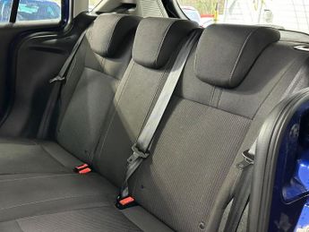 FORD B-MAX 1.6 Zetec Navigator MPV 5dr Petrol Powershift Euro 6 (105 ps)