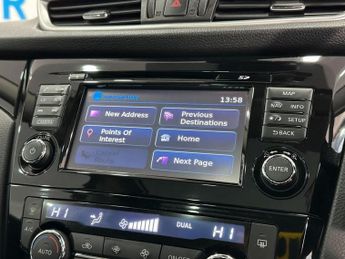 NISSAN QASHQAI 1.2 DIG-T N-Connecta SUV 5dr Petrol XTRON 2WD Euro 6 (s/s) (115 