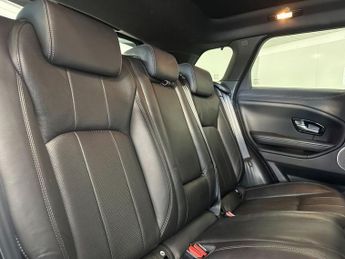 LAND ROVER RANGE ROVER EVOQUE 2.2 SD4 Pure Tech SUV 5dr Diesel Auto 4WD Euro 5 (s/s) (190 ps)