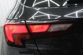 VAUXHALL ASTRA 1.4i Turbo SRi Hatchback 5dr Petrol Auto Euro 6 (s/s) (150 ps)