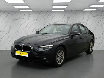 BMW 3 SERIES 2.0 330e 7.6kWh SE Saloon 4dr Petrol Plug-in Hybrid Auto Euro 6 