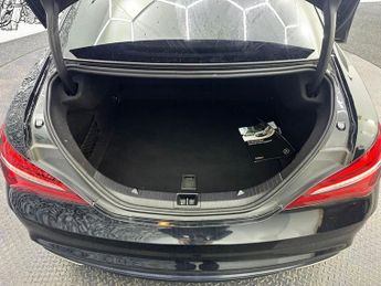 MERCEDES-BENZ CLA 2.1 CLA220d AMG Line Night Edition Coupe 4dr Diesel 7G-DCT 4MATI