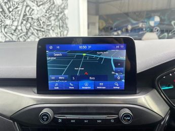 FORD FOCUS 1.0T EcoBoost Titanium Estate 5dr Petrol Auto Euro 6 (s/s) (125 