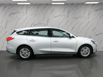 FORD FOCUS 1.0T EcoBoost Titanium Estate 5dr Petrol Auto Euro 6 (s/s) (125 