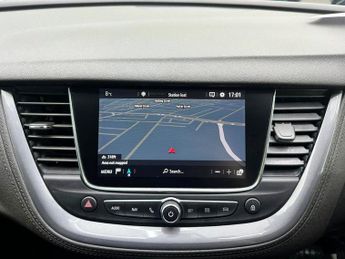 VAUXHALL GRANDLAND X 1.2 Turbo SRi Nav SUV 5dr Petrol Auto Euro 6 (s/s) (130 ps)