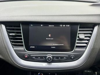 VAUXHALL GRANDLAND X 1.2 Turbo SRi Nav SUV 5dr Petrol Auto Euro 6 (s/s) (130 ps)