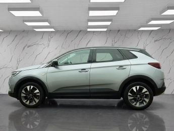 VAUXHALL GRANDLAND X 1.2 Turbo SRi Nav SUV 5dr Petrol Auto Euro 6 (s/s) (130 ps)
