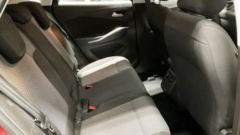 VAUXHALL GRANDLAND X 1.2 Turbo SE SUV 5dr Petrol Auto 8Spd Euro 6 (s/s) (130 ps)