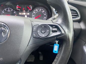 VAUXHALL GRANDLAND X 1.2 Turbo SE SUV 5dr Petrol Auto 8Spd Euro 6 (s/s) (130 ps)