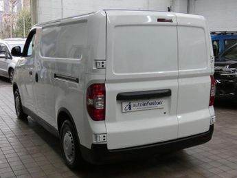 MAXUS EDELIVER 3 35kWh Panel Van 5dr Electric Auto FWD L1 (122 ps)