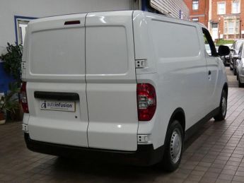 MAXUS EDELIVER 3 35kWh Panel Van 5dr Electric Auto FWD L1 (122 ps)