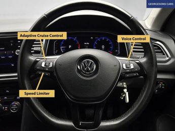 VOLKSWAGEN T-ROC 2.0 TSI GPF SEL SUV 5dr Petrol DSG 4Motion Euro 6 (s/s) (190 ps)