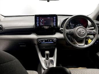 TOYOTA YARIS 1.5 VVT-h Icon Hatchback 5dr Petrol Hybrid E-CVT Euro 6 (s/s) (1