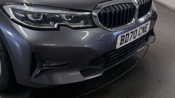 BMW 3 SERIES 2.0 320i SE Saloon 4dr Petrol Auto Euro 6 (s/s) (184 ps)