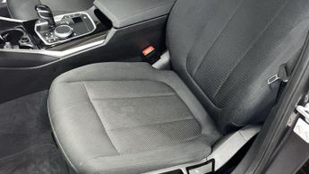 BMW 3 SERIES 2.0 320i SE Saloon 4dr Petrol Auto Euro 6 (s/s) (184 ps)