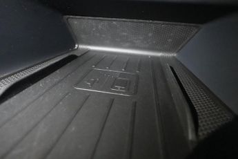 CUPRA FORMENTOR 1.4 eHybrid 12.8kWh V1 SUV 5dr Petrol Plug-in Hybrid DSG Euro 6 