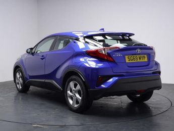 TOYOTA C-HR 1.8 VVT-h Icon SUV 5dr Petrol Hybrid CVT Euro 6 (s/s) (122 ps)