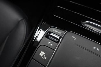 MERCEDES-BENZ CLA 2.0 CLA35 AMG Coupe 4dr Petrol 7G-DCT 4MATIC Euro 6 (s/s) (306 p