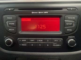 KIA CEED 1.6 CRDi EcoDynamics 2 Hatchback 5dr Diesel Manual Euro 5 (s/s) 