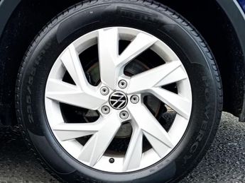 VOLKSWAGEN TIGUAN ALLSPACE 1.5 TSI Life SUV 5dr Petrol DSG Euro 6 (s/s) (150 ps).*7 SEATS*A