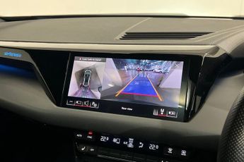 AUDI E-TRON GT 93.4kWh Saloon 4dr Electric Auto quattro (476 ps) Panoramic Glas