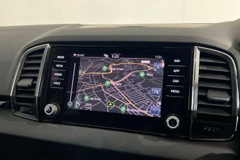 SKODA KAROQ 1.5 TSI ACT SE L SUV 5dr Petrol DSG Euro 6 (s/s) (150 ps) Parkin