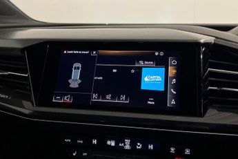 AUDI Q4 E-TRON 40 S line SUV 5dr Electric Auto 82kWh (204 ps) Rear Parking Sens