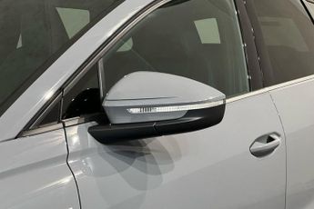 AUDI Q4 E-TRON 40 S line SUV 5dr Electric Auto 82kWh (204 ps) Rear Parking Sens