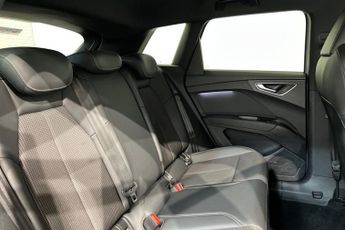 AUDI Q4 E-TRON 40 S line SUV 5dr Electric Auto 82kWh (204 ps) Rear Parking Sens