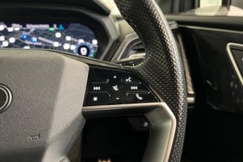 AUDI Q4 E-TRON 40 S line SUV 5dr Electric Auto 82kWh (204 ps) Rear Parking Sens