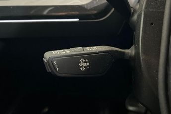 AUDI Q4 E-TRON 40 S line SUV 5dr Electric Auto 82kWh (204 ps) Rear Parking Sens