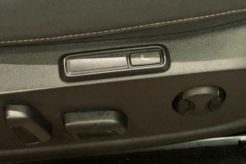 CUPRA BORN 58kWh V3 Hatchback 5dr Electric Auto (204 ps) Pilot M System, Fu