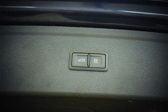 AUDI Q5 2.0 TFSI 45 S line SUV 5dr Petrol S Tronic quattro Euro 6 (s/s) 