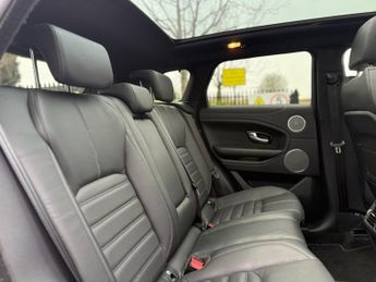 LAND ROVER RANGE ROVER EVOQUE 2.0 TD4 HSE Dynamic SUV 5dr Diesel Auto 4WD Euro 6 (s/s) (180 ps