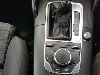 AUDI A3 2.0 TDI Sport Hatchback 3dr Diesel S Tronic quattro Euro 6 (s/s)