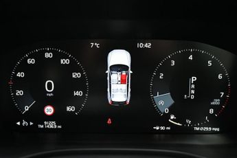 VOLVO XC60 2.0 T5 Momentum SUV 5dr Petrol Auto AWD Euro 6 (s/s) (250 ps)