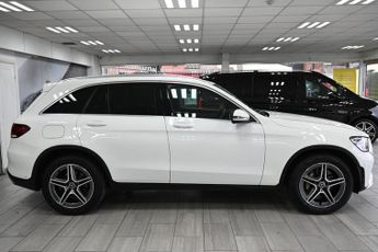 MERCEDES-BENZ GLC 2.0 GLC220d AMG Line SUV 5dr Diesel G-Tronic+ 4MATIC Euro 6 (s/s