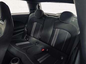 MINI HATCH 1.5 Cooper Hatchback 3dr Petrol Manual Euro 6 (s/s) (136 ps)