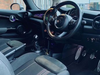 MINI HATCH 1.5 Cooper Hatchback 3dr Petrol Manual Euro 6 (s/s) (136 ps)