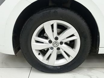 VOLKSWAGEN POLO 1.0 TSI GPF SE Hatchback 5dr Petrol DSG Euro 6 (s/s) (95 ps)