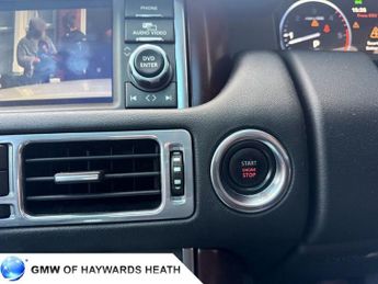 LAND ROVER RANGE ROVER 4.4 TD V8 Vogue SUV 5dr Diesel Auto 4WD Euro 5 (313 bhp)