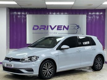 VOLKSWAGEN GOLF 1.5 TSI EVO SE Nav Hatchback 5dr Petrol Manual Euro 6 (s/s) (130