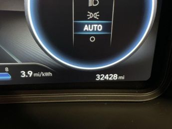 HYUNDAI KONA 39kWh Premium SUV 5dr Electric Auto (10.5kW Charger) (136 ps)