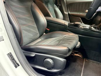 MERCEDES-BENZ A-CLASS 1.5 A180d AMG Line Hatchback 5dr Diesel 7G-DCT Euro 6 (s/s) (116