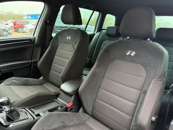 VOLKSWAGEN GOLF 2.0 TSI R Estate 5dr Petrol DSG 4Motion Euro 6 (s/s) (310 ps)