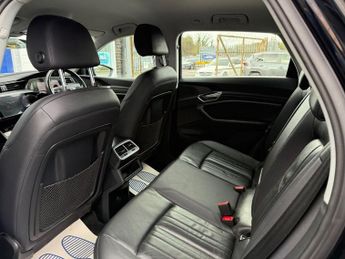AUDI E-TRON 50 Technik SUV 5dr Electric Auto quattro 71.2kWh (313 ps)