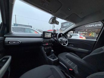 DACIA SANDERO 1.0 TCe Comfort Hatchback 5dr Petrol CVT Euro 6 (s/s) (90 ps)