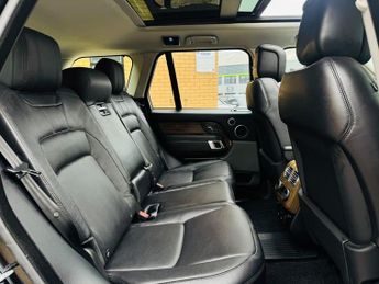 LAND ROVER RANGE ROVER 3.0 TD V6 Vogue SUV 5dr Diesel Auto 4WD Euro 6 (s/s) (258 ps)