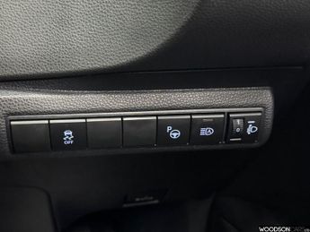 TOYOTA COROLLA 1.8 VVT-h GPF Icon Tech Touring Sports 5dr Petrol Hybrid CVT Eur